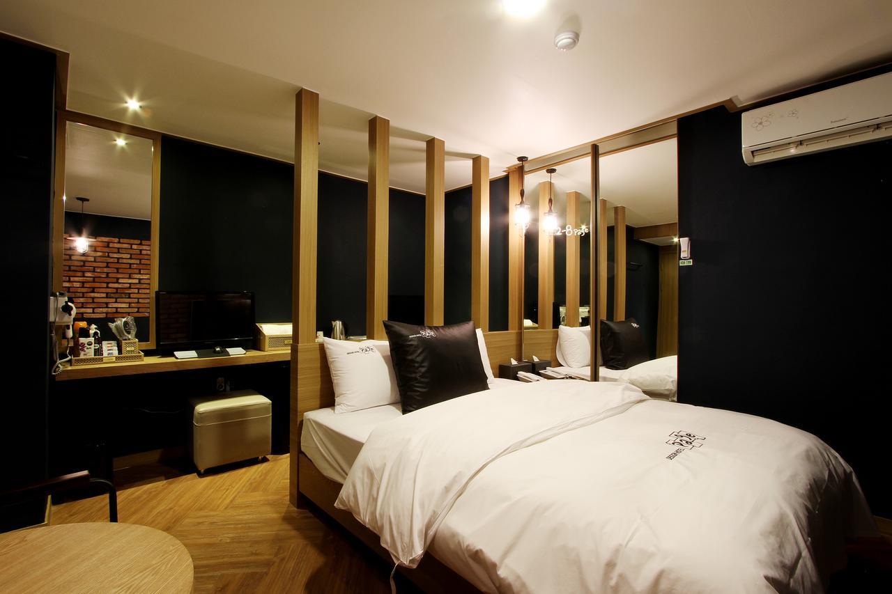Daejeon Page Hotel Exterior foto